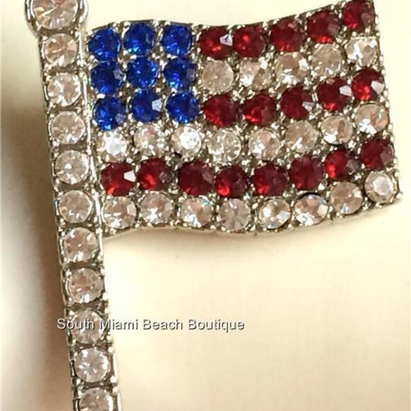 USA American Flag Pin Brooch Patriotic July 4th US Crystal Silver Plated 1.5" - Picture 10 of 12
